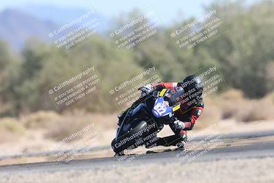 media/Nov-02-2025-CVMA (Sun) [[337aff29ab]]/Race 8-Formula Lightweight Twins Shootout/